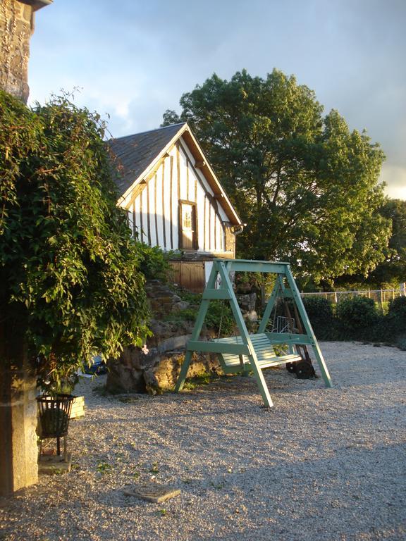 L'Ancien Pressoir Bed & Breakfast Ménil-Hermei Екстериор снимка