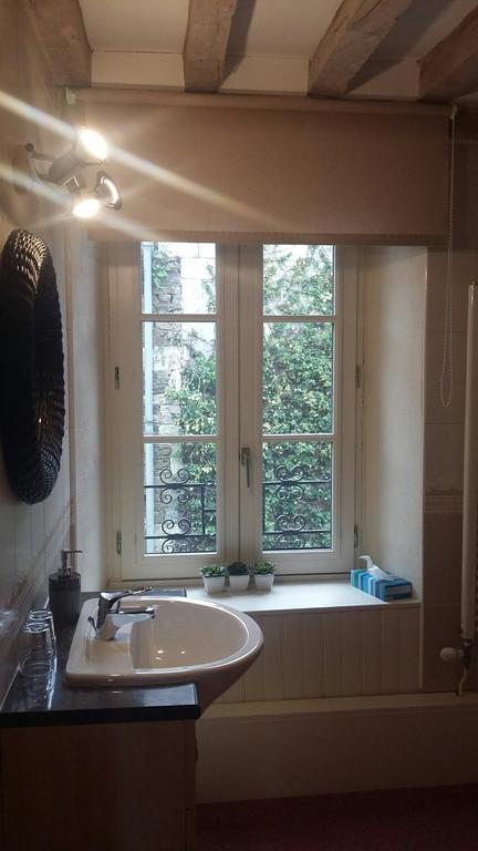 L'Ancien Pressoir Bed & Breakfast Ménil-Hermei Екстериор снимка
